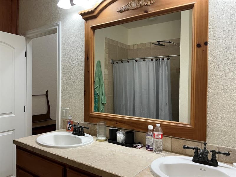 8803 Hampton South Court, Granbury TX 76049 - Photo 25
