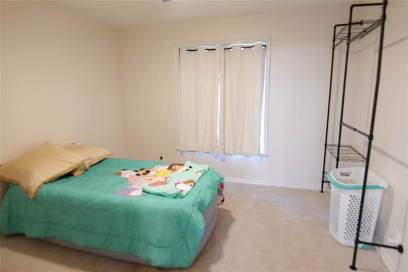 2702 Belknap Avenue, Dallas TX 75216 - Photo 6