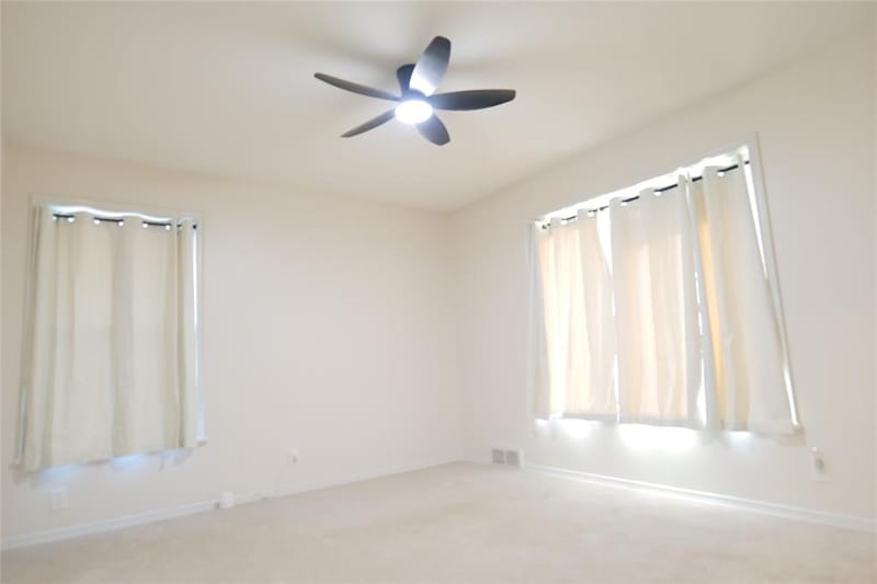 2702 Belknap Avenue, Dallas TX 75216 - Photo 12