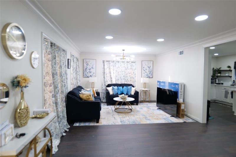 2702 Belknap Avenue, Dallas TX 75216 - Photo 3