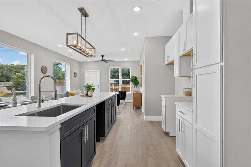 804 Premier, Grand Prairie TX 75051 - Photo 16