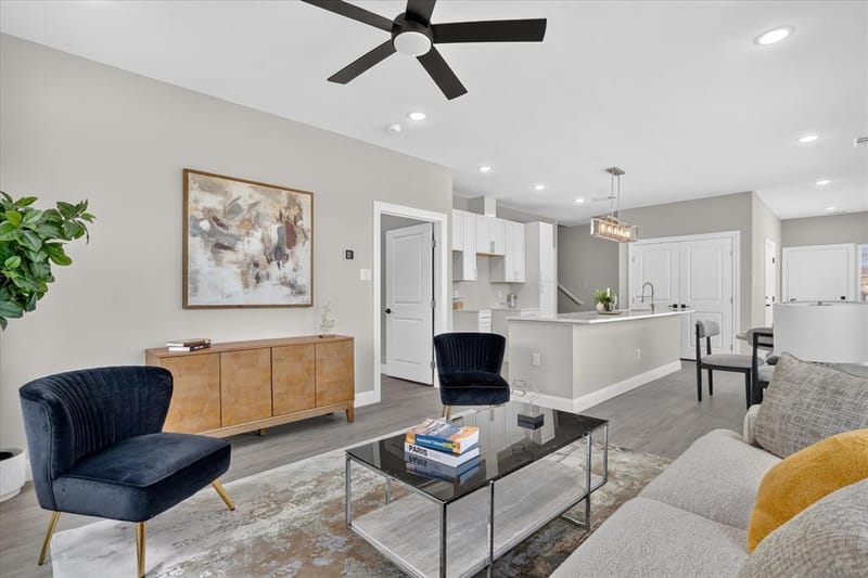 804 Premier, Grand Prairie TX 75051 - Photo 7