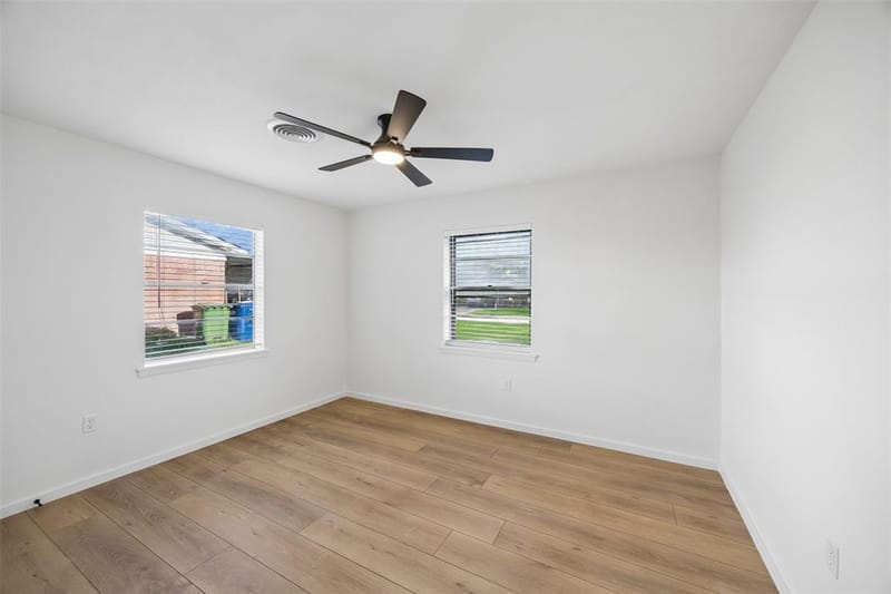 104 E Oak Street, Gunter TX 75058 - Photo 12
