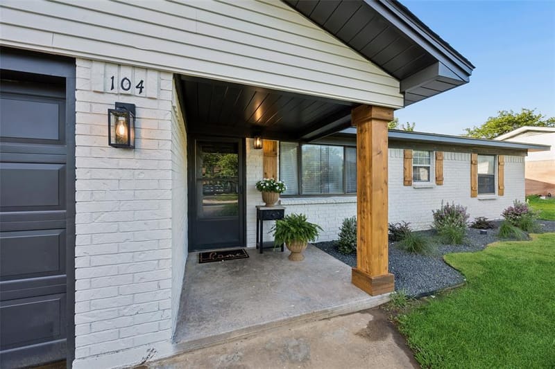 104 E Oak Street, Gunter TX 75058 - Photo 4