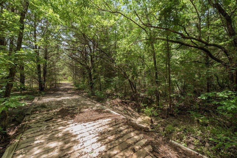 1070 County Road 3030, Bonham TX 75418 - Photo 34