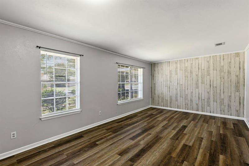148 Royal Lane, Commerce TX 75428 - Photo 10