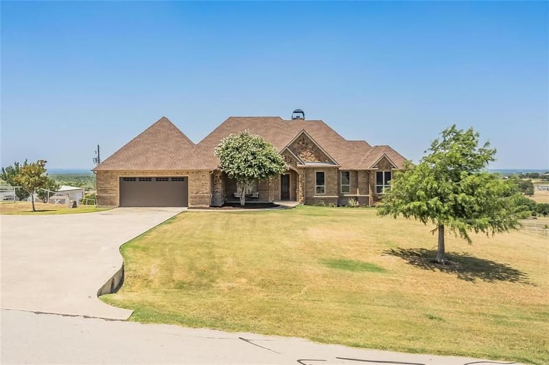 11525 Eagle Vista Drive, Fort Worth TX 76179