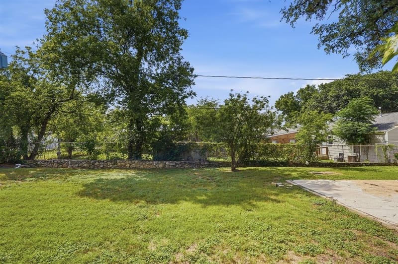 2713 35th Street, Fort Worth TX 76106 - Photo 28