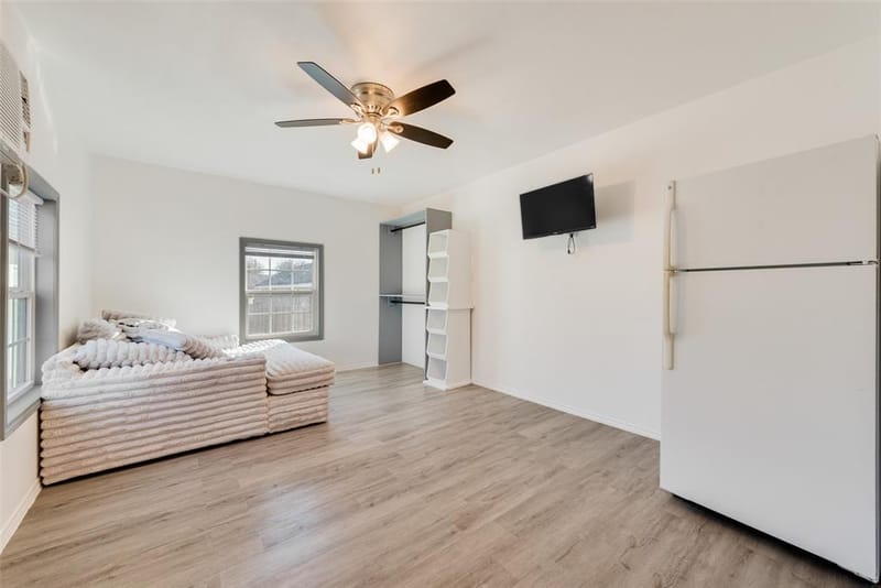 5508 Diaz Avenue, Fort Worth TX 76107 - Photo 13