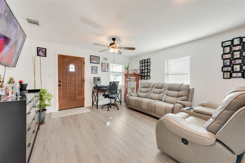5508 Diaz Avenue, Fort Worth TX 76107 - Photo 3