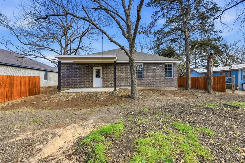 308 Lewis Street, Cleburne TX 76031 - Photo 23