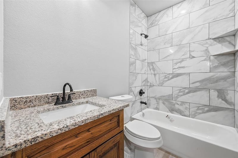 308 Lewis Street, Cleburne TX 76031 - Photo 20