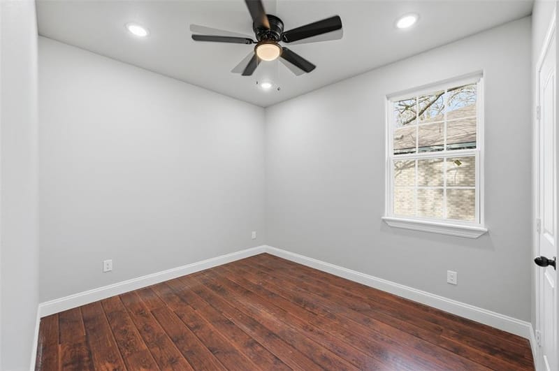 308 Lewis Street, Cleburne TX 76031 - Photo 10
