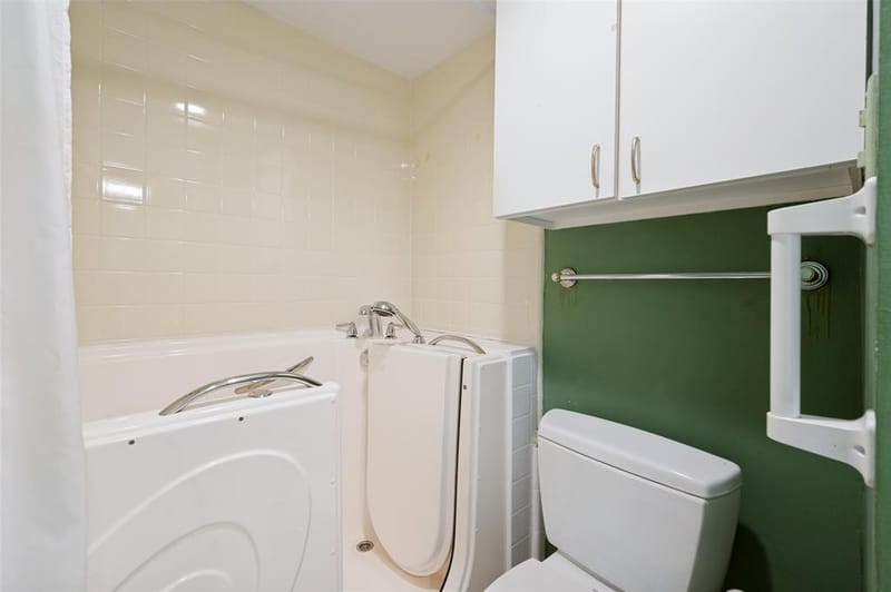 6335 W Northwest Highway # 1013, Dallas TX 75225 - Photo 16