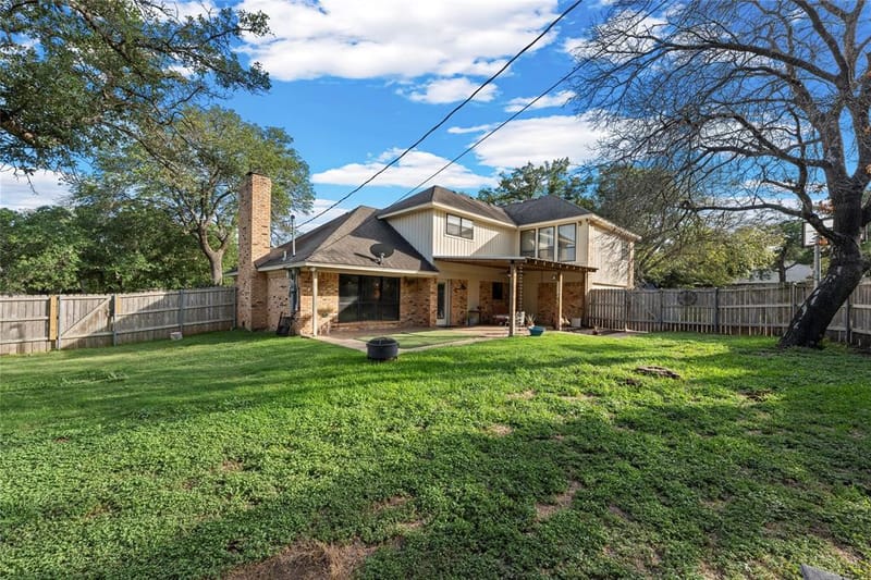 10023 Ramblewood Drive, Woodway TX 76712 - Photo 22