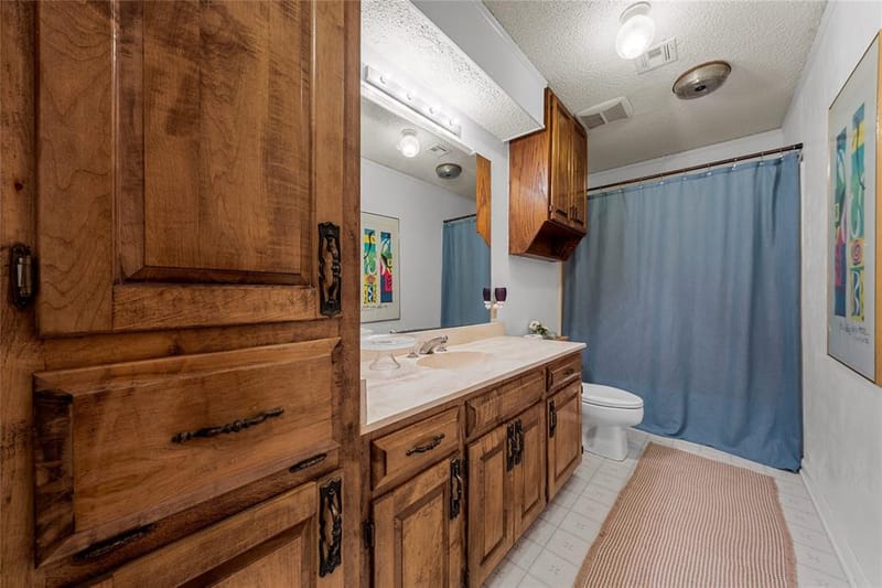 10023 Ramblewood Drive, Woodway TX 76712 - Photo 15