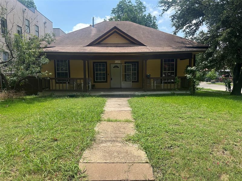 5802 Hudson, Dallas TX 75206 - Photo 2