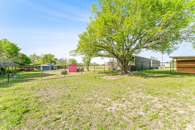 2416 Ivie Lane, Weatherford TX 76087 - Photo 24