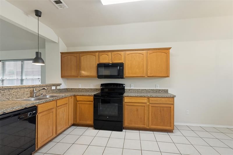 728 Mahogany Drive, Anna TX 75409 - Photo 6