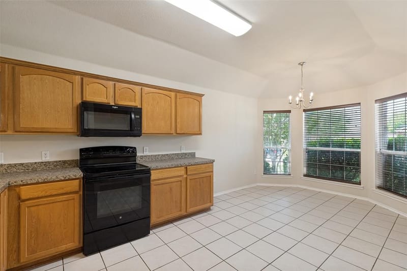 728 Mahogany Drive, Anna TX 75409 - Photo 8