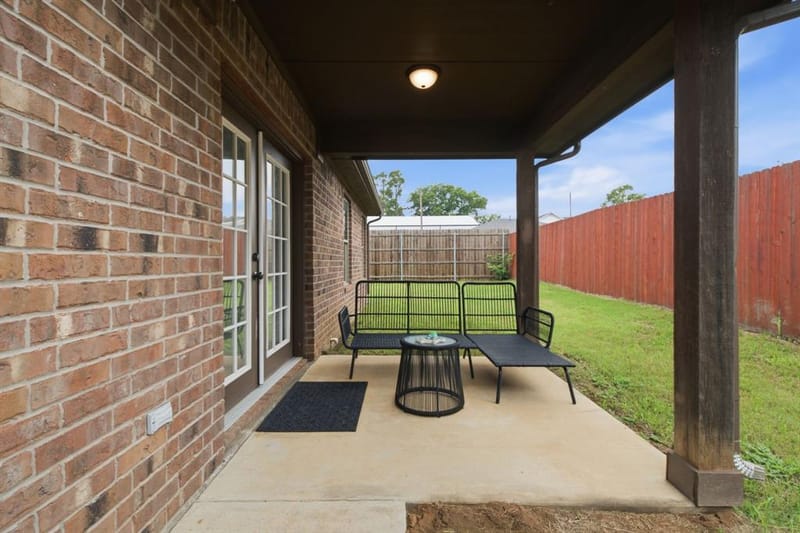315 Stone Street, Collinsville TX 76233 - Photo 24