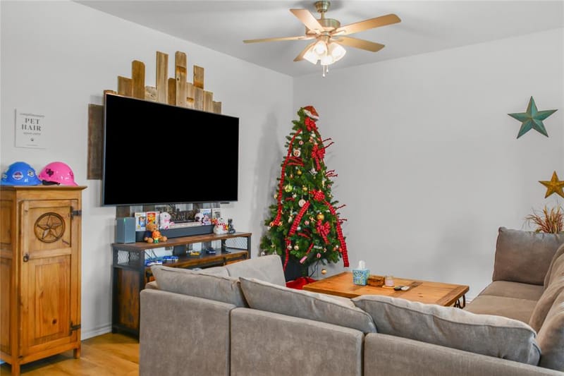 808 Jaguar Ridge, Godley TX 76044 - Photo 12