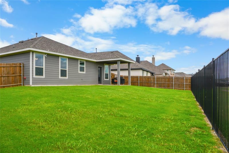 808 Jaguar Ridge, Godley TX 76044 - Photo 25