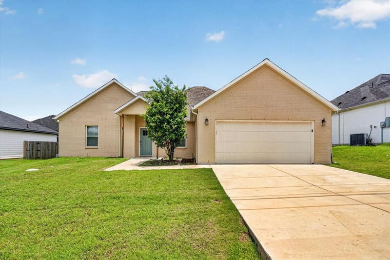 5503 Firewood Trail, Granbury TX 76048