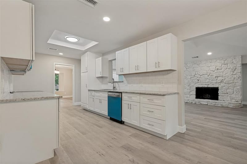 2117 Franklin Drive, Arlington TX 76011 - Photo 9