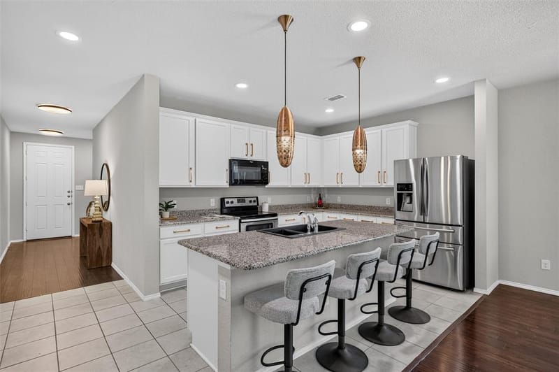5709 Del Rey Drive, Denton TX 76208 - Photo 2
