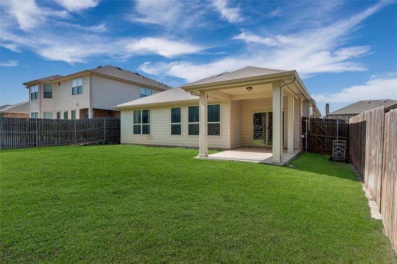 5709 Del Rey Drive, Denton TX 76208 - Photo 5