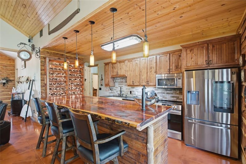 722 Three Skillet Road, Springtown TX 76082 - Photo 15