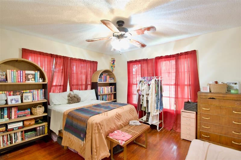 2224 Live Oak Avenue, Waco TX 76708 - Photo 10