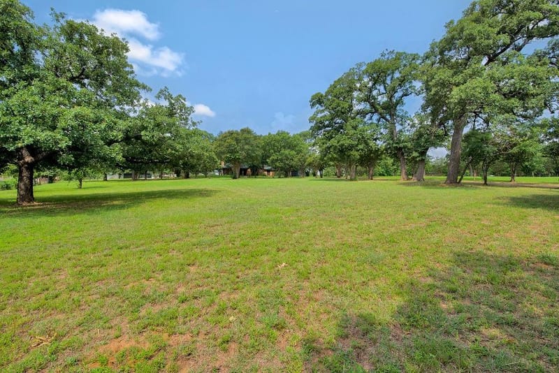 301 Ryan Avenue, Burleson TX 76028 - Photo 38