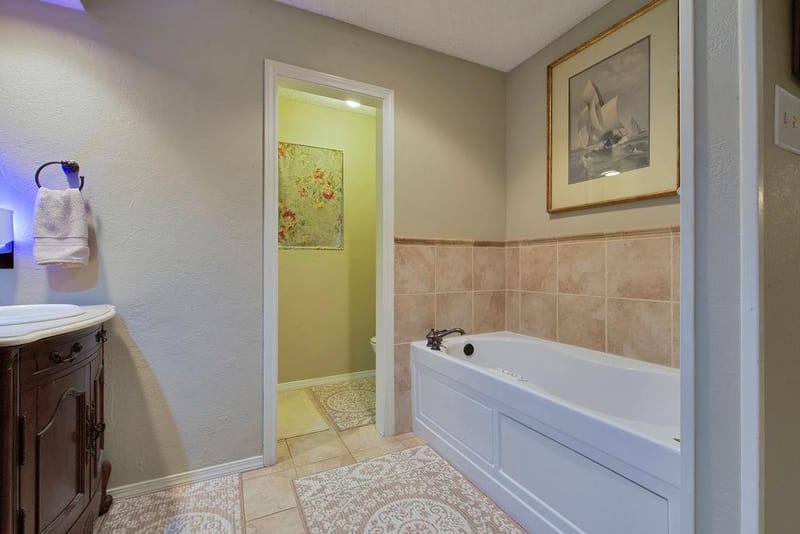 301 Ryan Avenue, Burleson TX 76028 - Photo 25