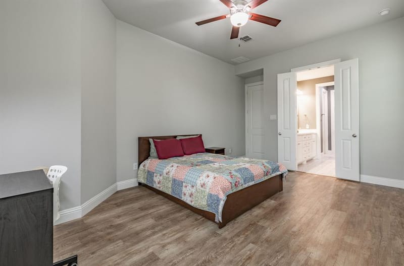 12163 Curry Creek Drive, Frisco TX 75035 - Photo 24