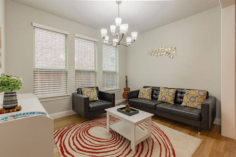 12163 Curry Creek Drive, Frisco TX 75035 - Photo 10