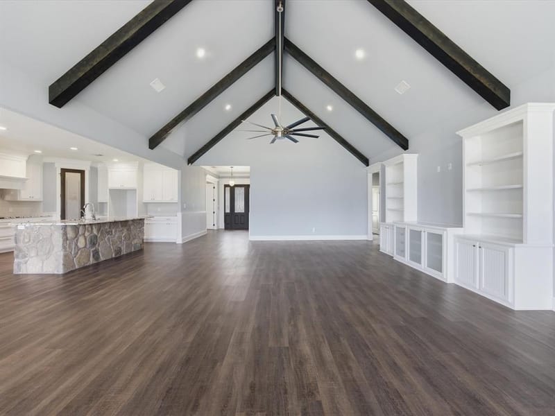 910 County Road 1111, Decatur TX 76234 - Photo 6