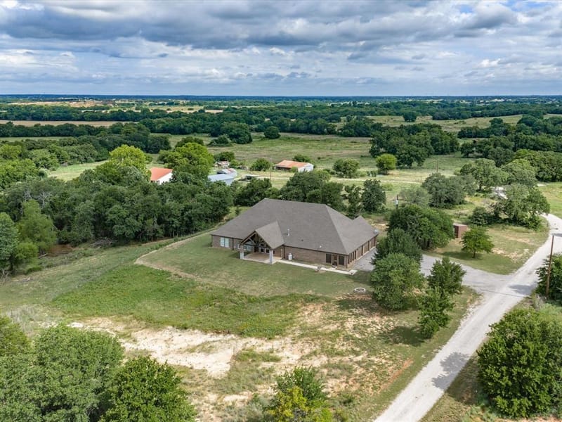 910 County Road 1111, Decatur TX 76234 - Photo 35