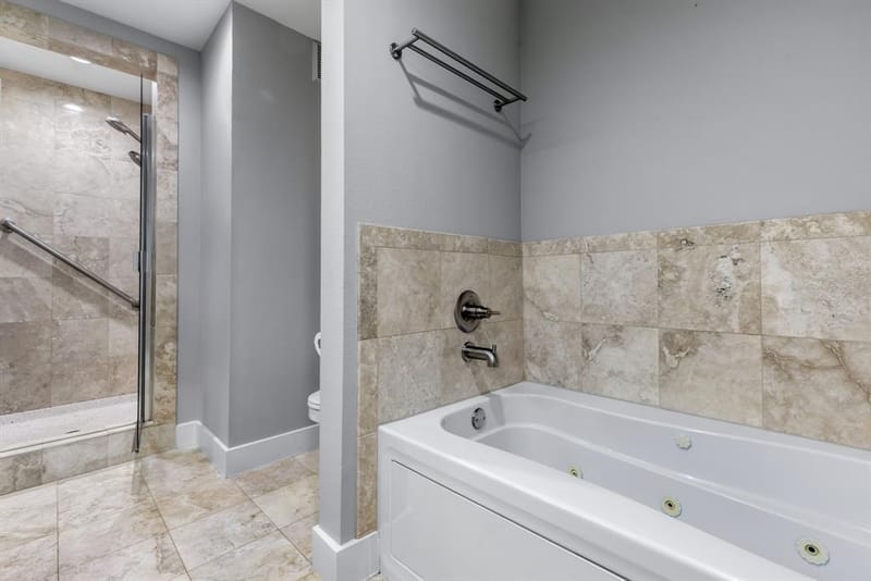 5055 Addison Circle # 731, Addison TX 75001 - Photo 24