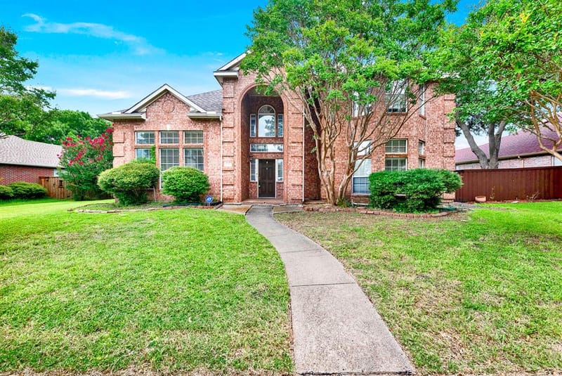7314 Westhaven Drive, Rowlett TX 75089 - Photo 2