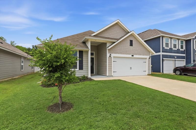 8993 Fair Oaks Drive, Providence Village TX 76227 - Photo 6