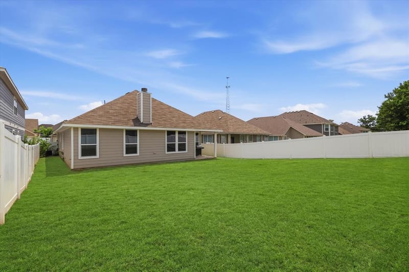 8993 Fair Oaks Drive, Providence Village TX 76227 - Photo 4