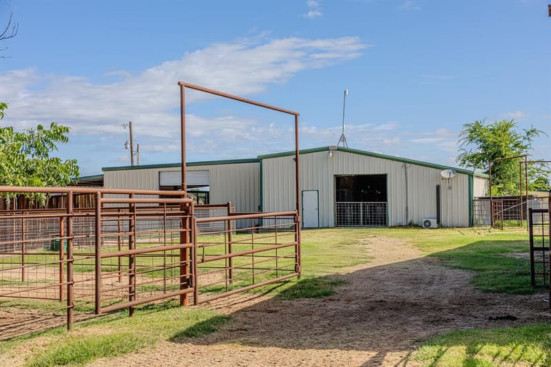 1216 Taylor Road, Weatherford TX 76087 - Photo 4