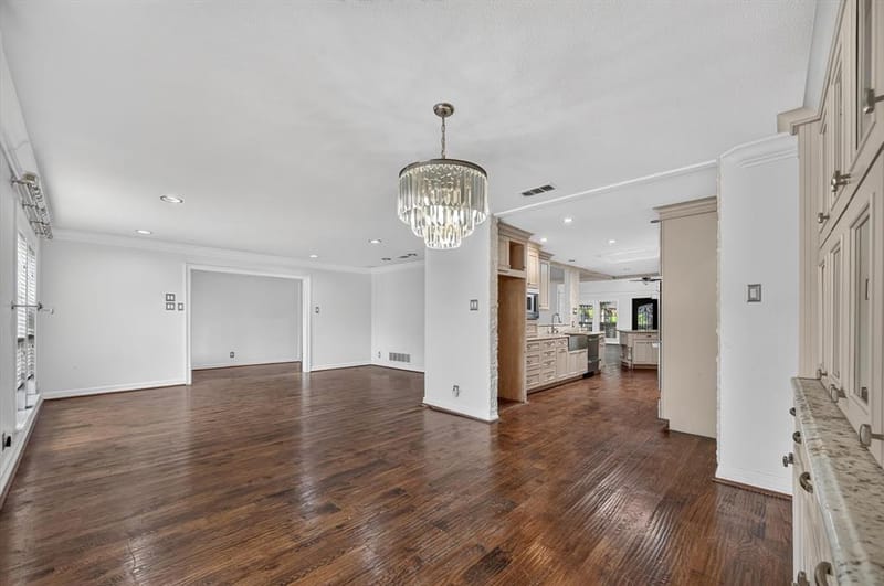 14126 Brookridge Circle, Dallas TX 75254 - Photo 7