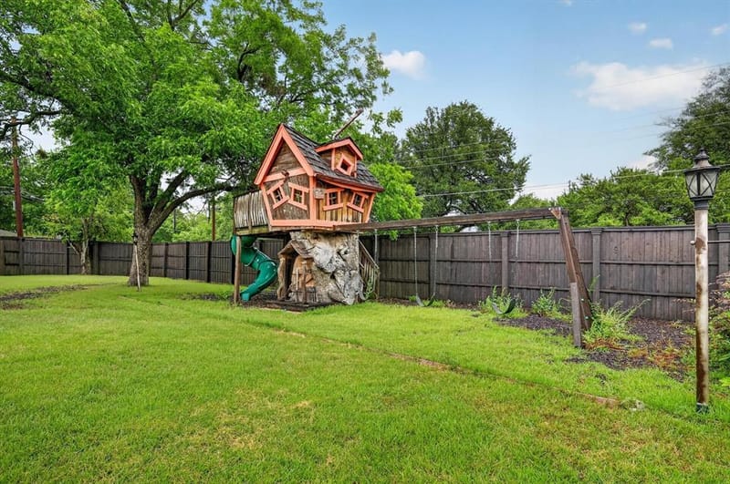 14126 Brookridge Circle, Dallas TX 75254 - Photo 38