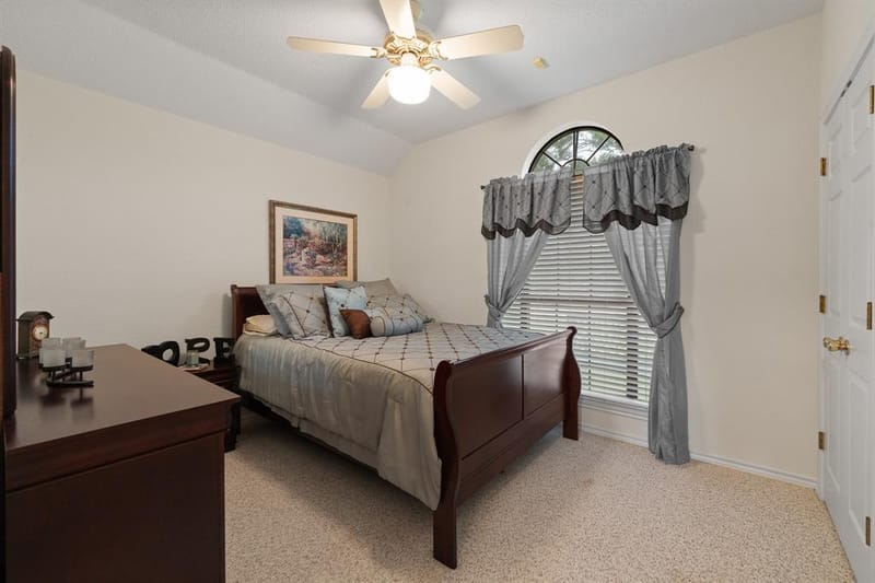 24068 Stonewood Drive, Whitney TX 76692 - Photo 23