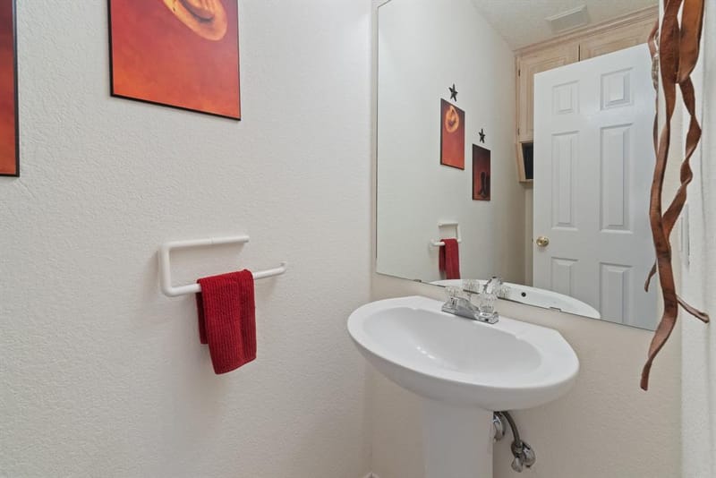 24068 Stonewood Drive, Whitney TX 76692 - Photo 26