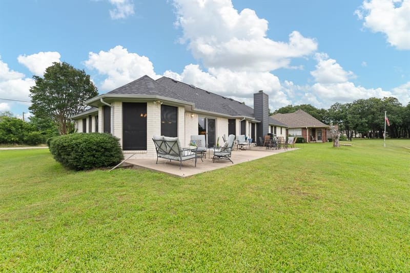 24068 Stonewood Drive, Whitney TX 76692 - Photo 28