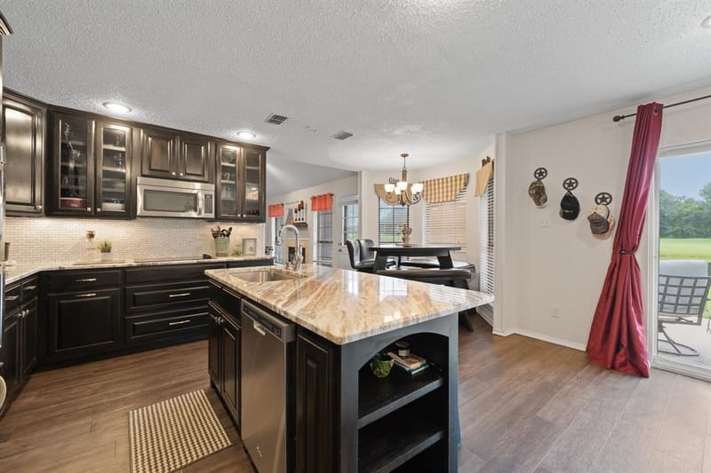 24068 Stonewood Drive, Whitney TX 76692 - Photo 9